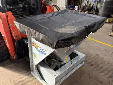 2026 HLA Attachments HS100 Épandeur de sel et de sable — photo 2