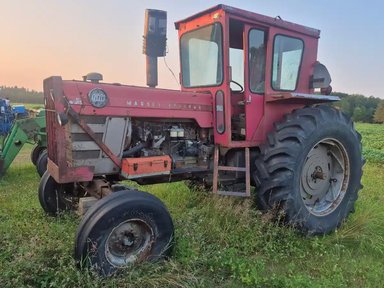 1972 Massey Ferguson 1100 Tracteur — photo 2