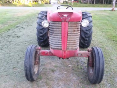 1964 Massey Ferguson 50 Tracteur — photo 2
