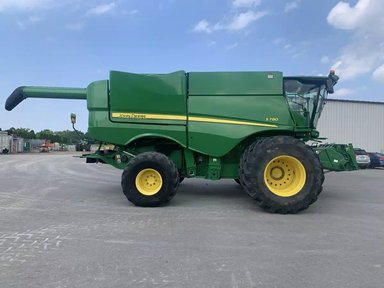 2019 John Deere S780 Batteuse — photo 2