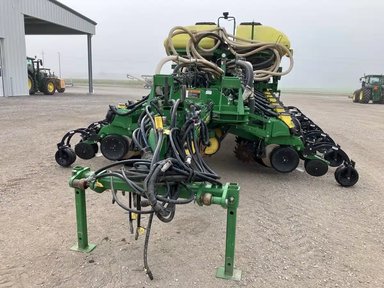 2017 John Deere 1775NT Planteur — photo 2