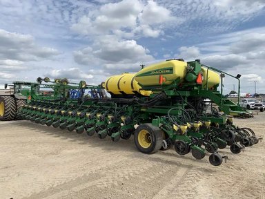 2014 John Deere DB90 Planteur — photo 2