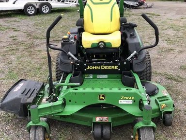 2023 John Deere Z950M Tondeuse à rayon de braquage zéro — photo 2