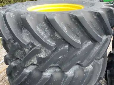 600/70R28 FR WHEEL SET Pneus — photo 2