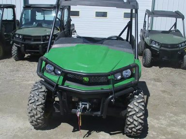2024 John Deere XUV 590M VTT — photo 2