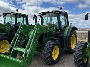 2025 John Deere 6120M Tracteur — photo 2