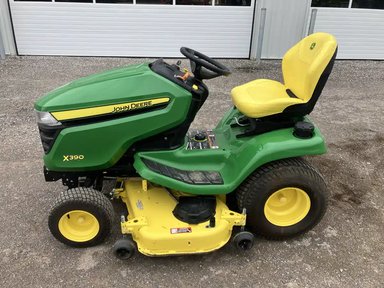2021 John Deere X390 Tracteur à pelouse — photo 2