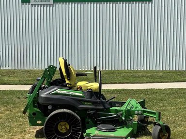 2021 John Deere Z950M Tondeuse à rayon de braquage zéro — photo 2