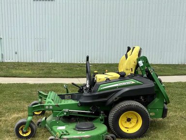 2019 John Deere Z950M Tondeuse à rayon de braquage zéro — photo 2