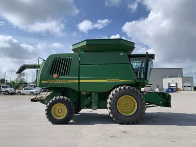 2006 John Deere 9560 STS Batteuse — photo 2