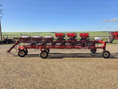 2026 Farm King TVR 14 râteau — photo 2