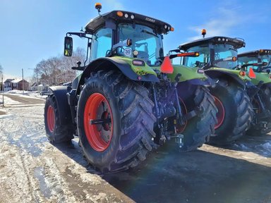 2021 CLAAS AXION 820 Tracteur — photo 2