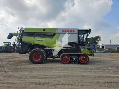 2021 CLAAS LEXION 8700TT Batteuse — photo 2