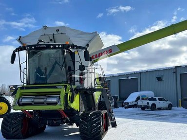2021 CLAAS LEXION 8700TT Batteuse — photo 2