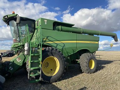 2015 John Deere S670 Batteuse — photo 2