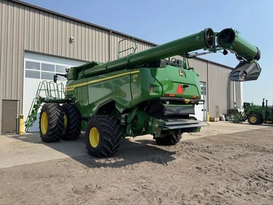 2023 John Deere X9 1100 Batteuse — photo 2