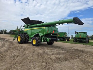 2024 John Deere X9 1000 Batteuse — photo 2