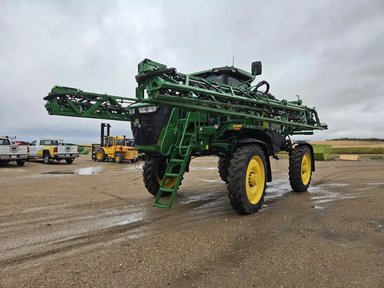 2025 John Deere 412R Arroseur - Automoteur — photo 2