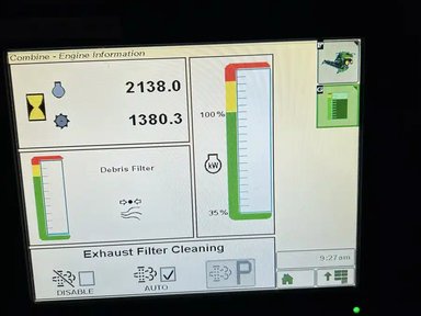 2017 John Deere S690 Batteuse — photo 2