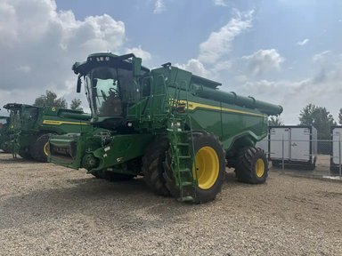 2024 John Deere X9 1000 Batteuse — photo 2