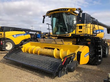 2018 New Holland CX8.90 Batteuse — photo 2