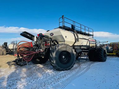 2024 Bourgault 9950 Remorque pneumatique — photo 2