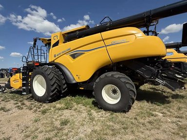 2024 New Holland CR10.90Z Batteuse — photo 2