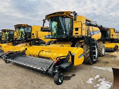 2022 New Holland CR9.90Z Batteuse — photo 2