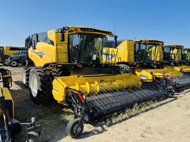 2024 New Holland CR8.90Z Batteuse — photo 2
