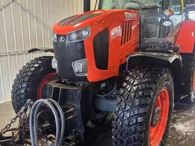 2018 Kubota M7-151 Tracteur — photo 2