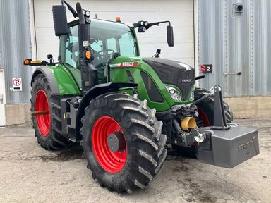 2022 Fendt 724 VARIO Tracteur — photo 2