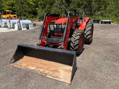 2015 Kubota M8560HD Tracteur — photo 2