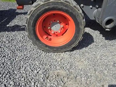 2019 Kubota L47TLB Tracteur — photo 2