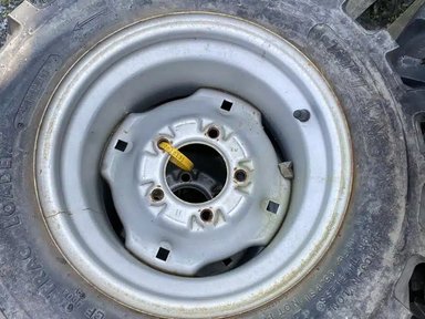 2021 Titan 28/8.50X12 12X16.5 Pneus — photo 2
