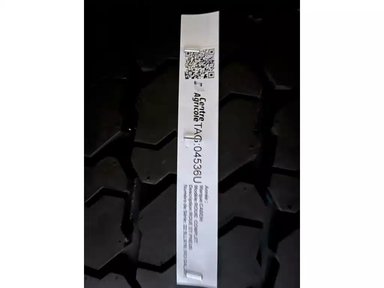 2020 Galaxy 22.5LLX/16.1 R3 Pneus — photo 2