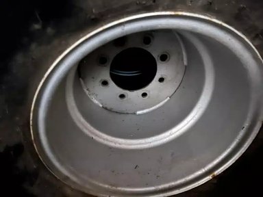 2023 Galaxy 22.5LLX/16.1R3 Pneus — photo 2