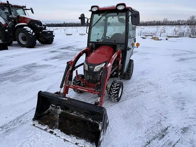 2021 Mahindra EMAX 20S Tracteur — photo 2
