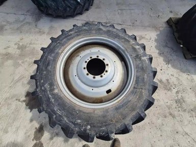 2023 Michelin 480/80R42 Pneus — photo 2
