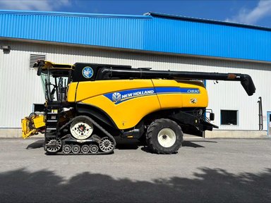 2016 New Holland CX8.90 Batteuse — photo 2
