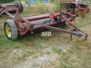 New Holland 404 Conditionneur à foin — photo 2