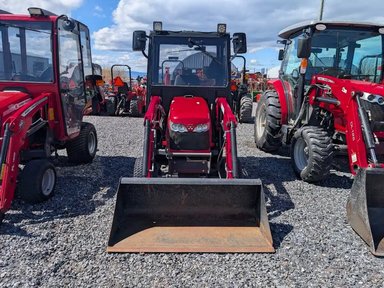 2015 Massey Ferguson GC1705 Tracteur — photo 2