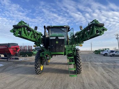 2025 John Deere 412R Arroseur - Automoteur — photo 2