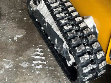 2025 John Deere 325G Chargeur sur chenilles — photo 2