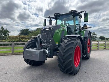 2026 Fendt 832 Vario Tracteur — photo 2