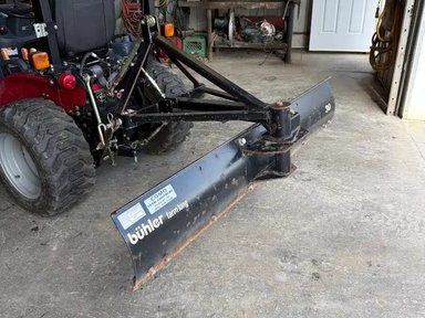 Buhler Farm King C8317 Lame — photo 2