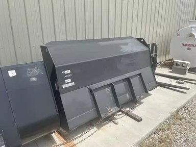 2025 Case 1.7 CU YD Godet (bucket) — photo 2
