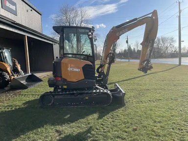 2026 Case CX300C Excavatrice — photo 2