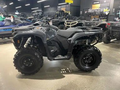 2026 Can-Am 1BTE VTT — photo 2