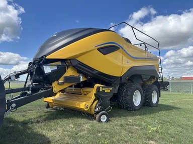 2025 New Holland BIG BALER 330R Presse à Balle Carrée/Large — photo 2
