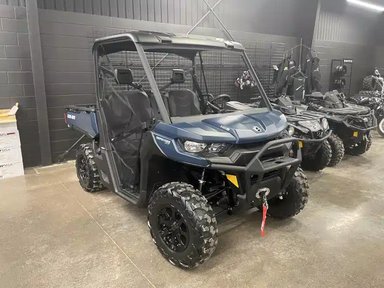 2026 Can-Am 8FTF Véhicule utilitaire — photo 2